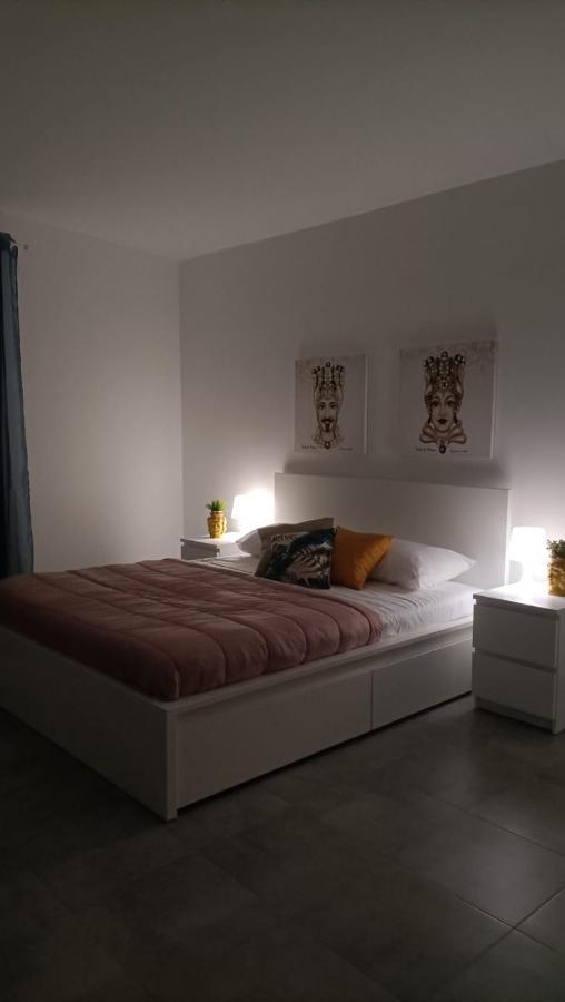 Hello Sicily Apartment Palermo Bagian luar foto