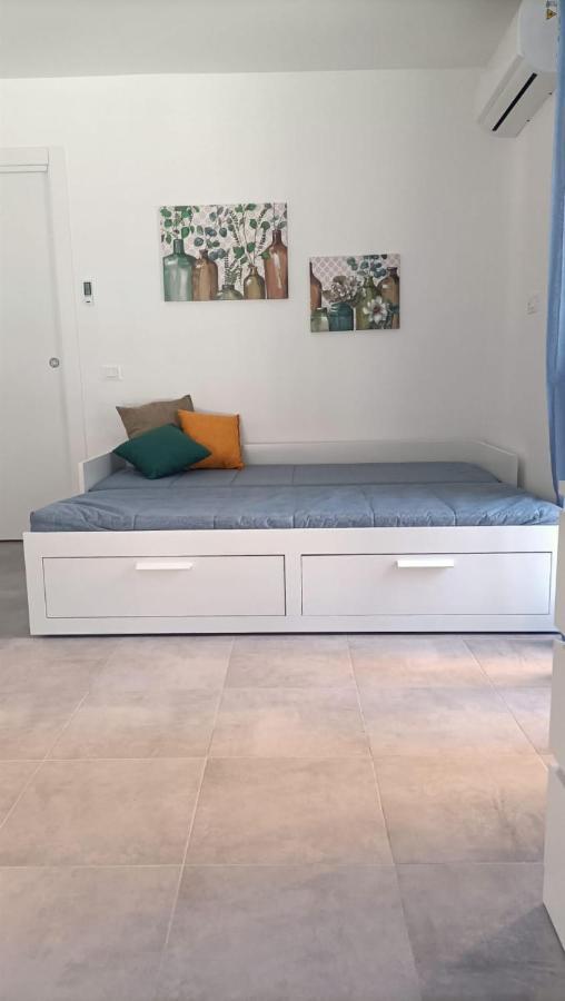 Hello Sicily Apartment Palermo Bagian luar foto